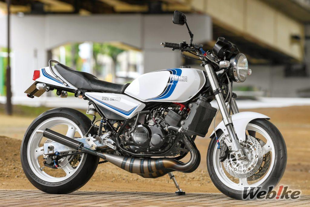 Modifiche da 17 pollici basate sui metodi più diffusi oltreoceano: RZ250 Custom