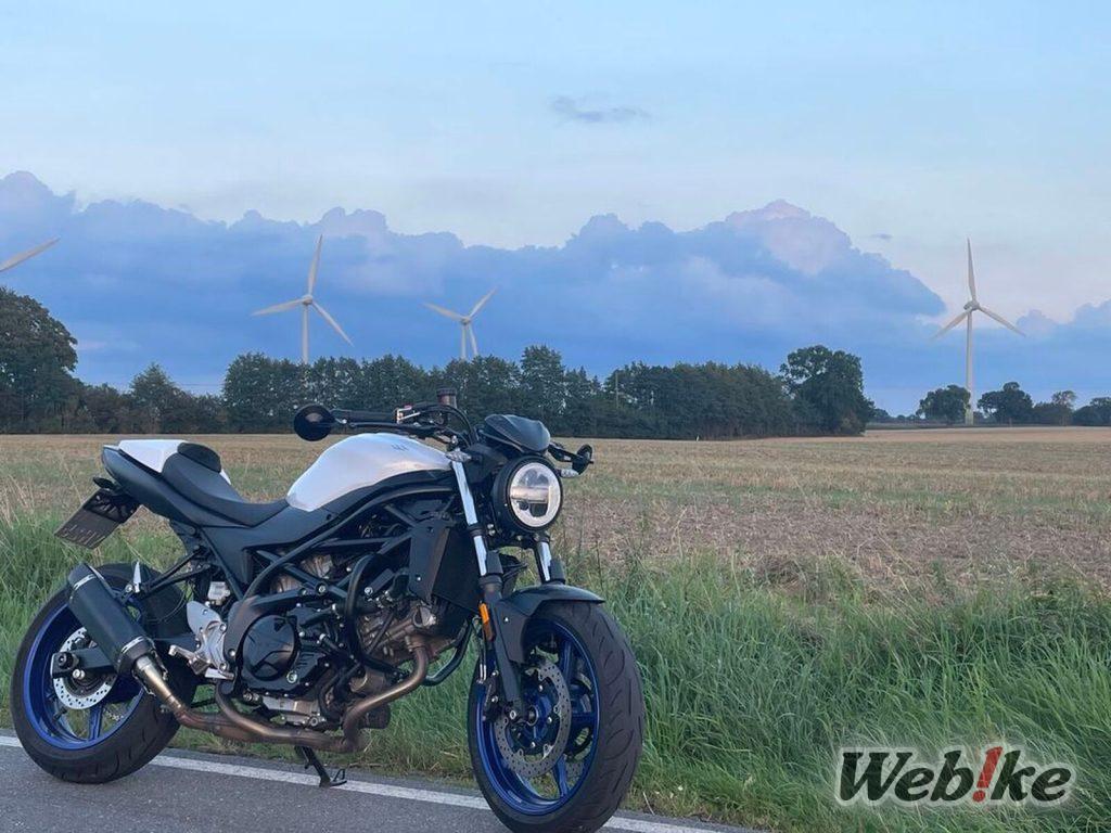 Potenza silenziosa e controllo elegante: Suzuki SV650 Custom