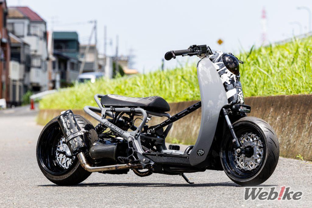 Il “Metruck” Spec: Honda ZOOMER Custom di SCR_WORKS