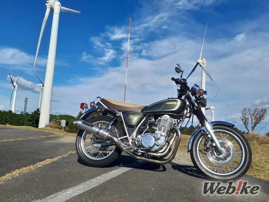 Il suono dell’acciaio: YAMAHA SR400 Custom