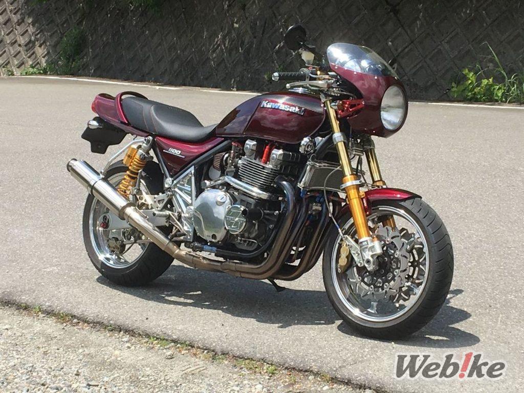 Stile scolpito con parti personalizzate realizzate dal proprietario: KAWASAKI ZEPHYR1100 Custom